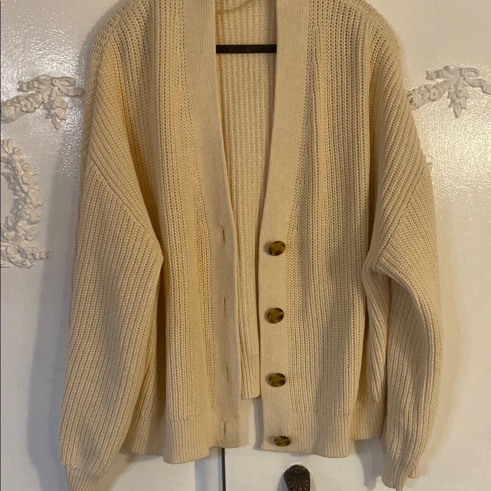 Cream Button-Up Cardigan Gap SZ XXL